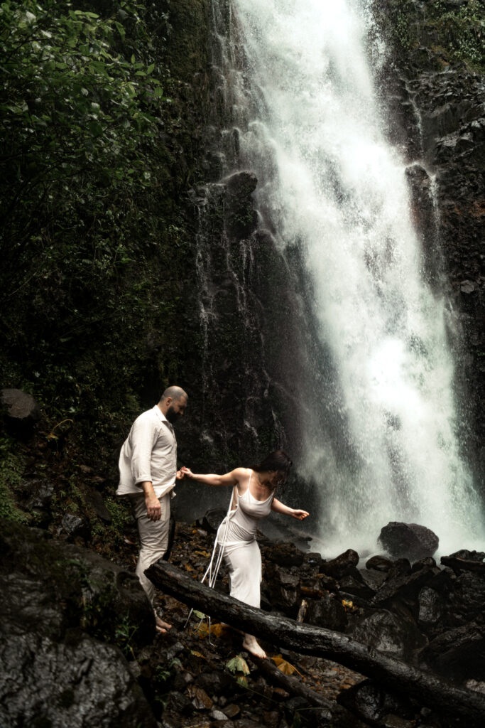 How to Elope in Costa Rica