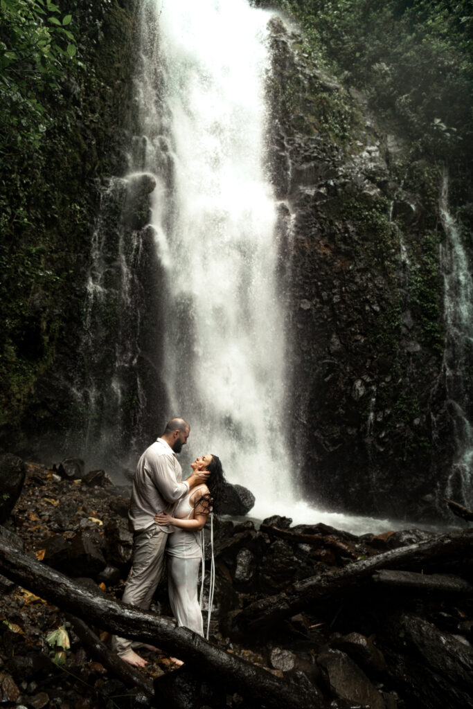 How to Elope in Costa Rica